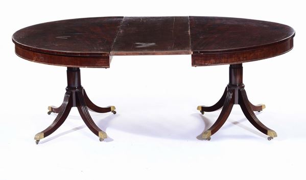 Tavolo allungabile in mogano, Inghilterra XIX secolo