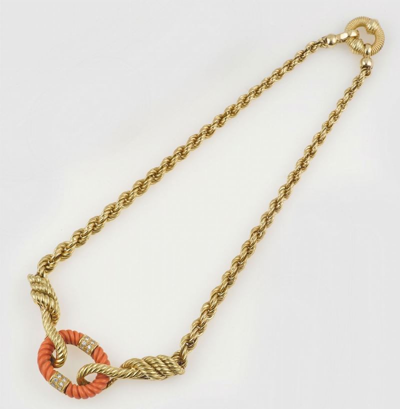 A coral, diamond and gold necklace  - Auction Jewels - II - Cambi Casa d'Aste
