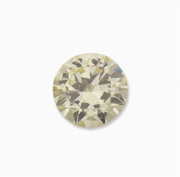 An unmounted old-cut diamond weighing 9,16 carats. R.A.G report