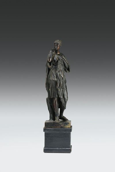 Scultura in Bronzo Raffigurante Diana di Gabi, Francia XVIII-XIX Secolo