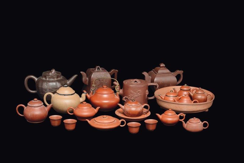 Lot of Yixing pottery teapots, China, from 18th to 20th century  - Auction Fine Chinese Works of Art - Cambi Casa d'Aste