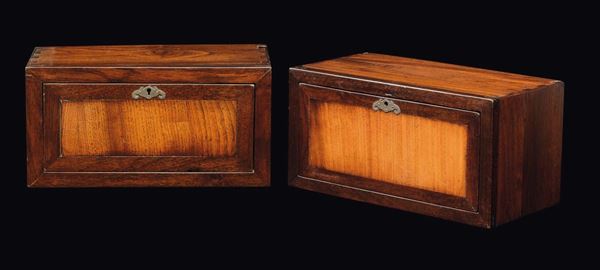 Due box portadocumenti in legno huanghuali e canfora, Cina, Dinastia Qing, XIX secolo