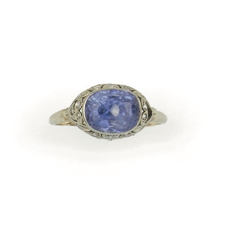 A sapphire ring. No indication of heating (NTE)  - Auction Jewels - II - Cambi Casa d'Aste