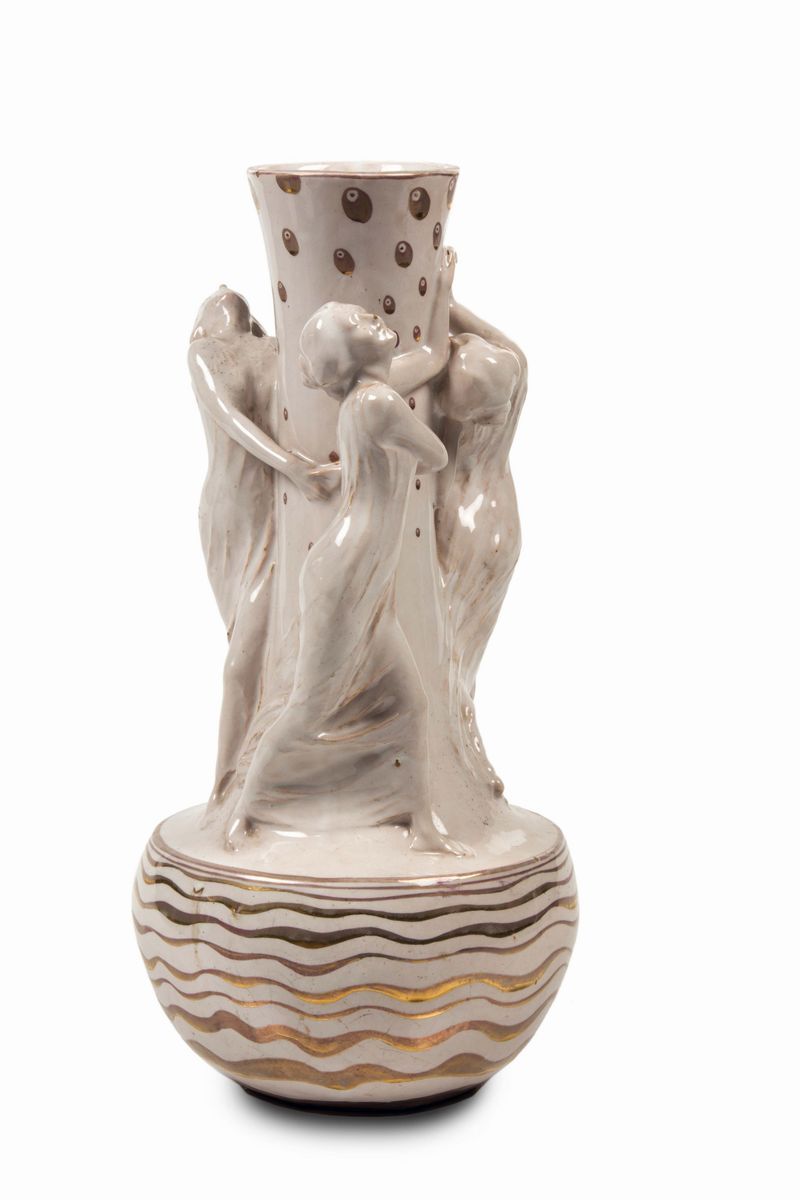Domenico Baccarini (attrib.), Vaso in maiolica con figure a tutto tondo di danzatrici, Faenza, 19...