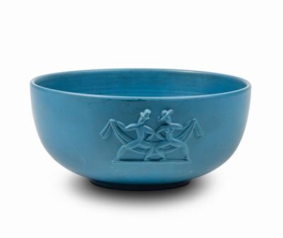 Richard Ginori, Grande ciotola in terracotta con rilievi e smalto blu