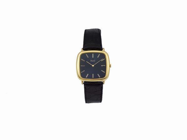 PIAGET, Ref. 97722, 18K yellow gold wristwatch with an original gold buckle. Made circa 1970
