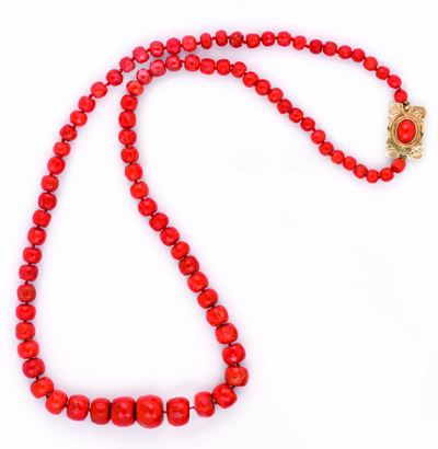 Collana con Corallo a Boule Degradanti.