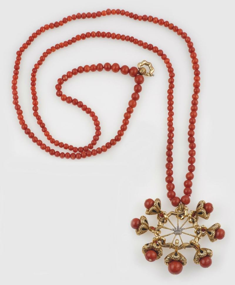 A gold, coral, enamel and diamond sautoir  - Auction Jewels - II - Cambi Casa d'Aste