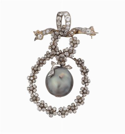 Pendente/spilla con Perla Naturale Grigia e Piccoli Diamanti