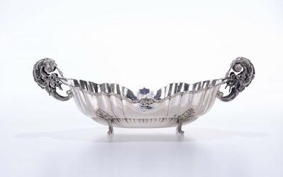 Grande Centrotavola Biansato in Argento, XX Secolo