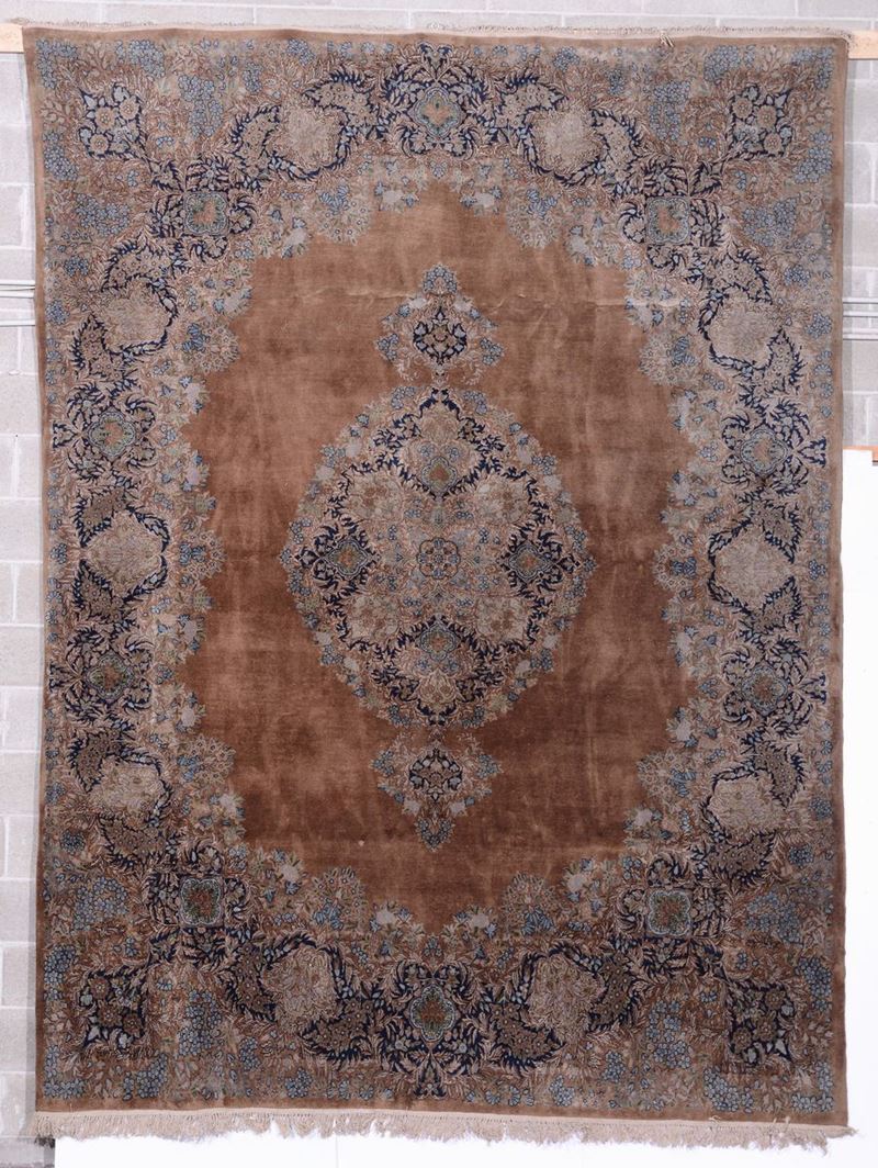 Tappeto persiano, 1940 circa  - Asta Antiquariato - Cambi Casa d'Aste