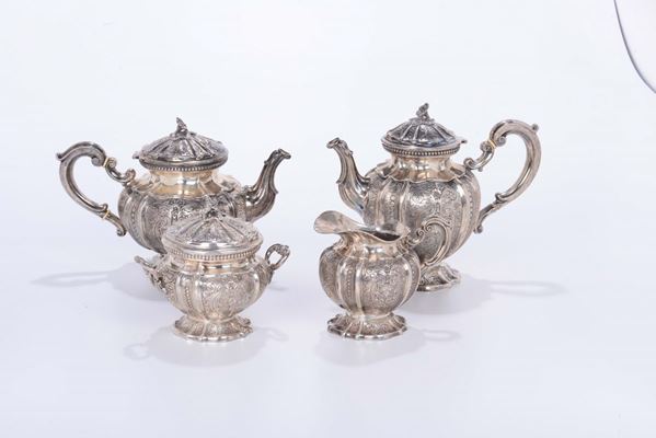 Servito da tè in argento, XX secolo