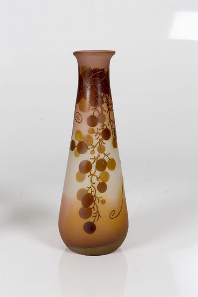 Émile Gallé, Vaso in vetro inciso a cammeo, Nancy, 1900 ca