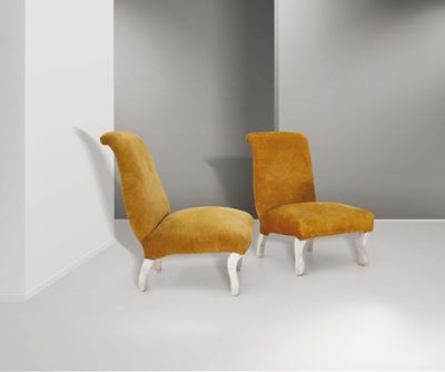 Coppia di Poltroncine con Struttura in Legno e Rivestimento in Tessuto.