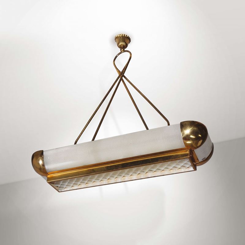 Lampada a sospensione con struttura in ottone e diffusori in plexyglass.  - Auction Design - Cambi Casa d'Aste