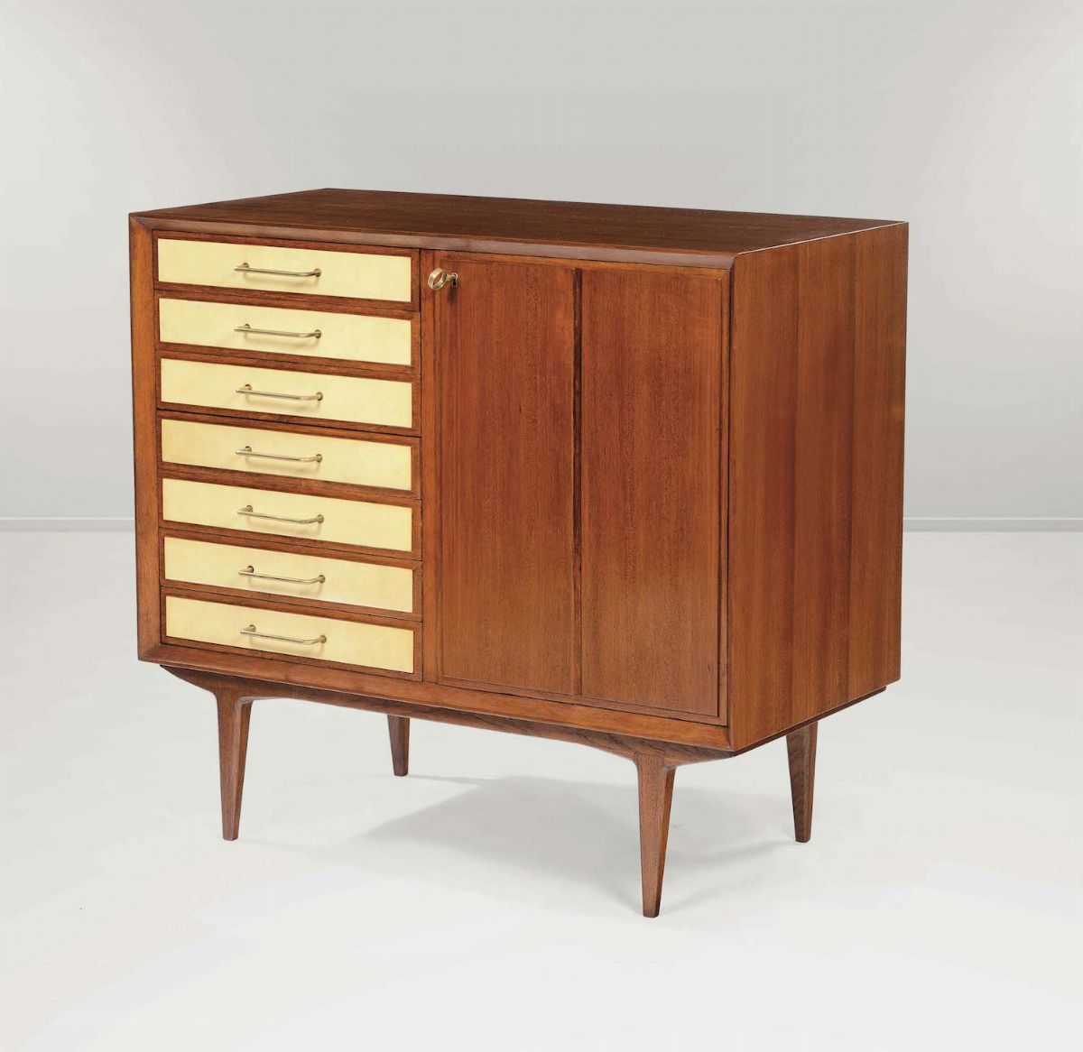 Coppia di Mobili Contenitori in Legno. Prod. Italia, 1950 Ca.