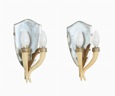 Coppia di Applique in Metallo Laccato, Ottone e Vetro Specchiato. Prod. Italia, 1940 Ca.