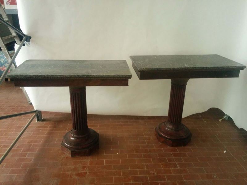 Coppia di console con piano in marmo, XIX-XX secolo  - Asta Asta a Tempo antiquariato - II - Cambi Casa d'Aste