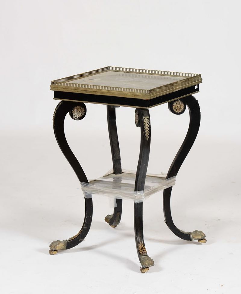 Tavolino Impero a due ripiani in marmo grigio  - Asta Asta a Tempo Antiquariato - II - Cambi Casa d'Aste