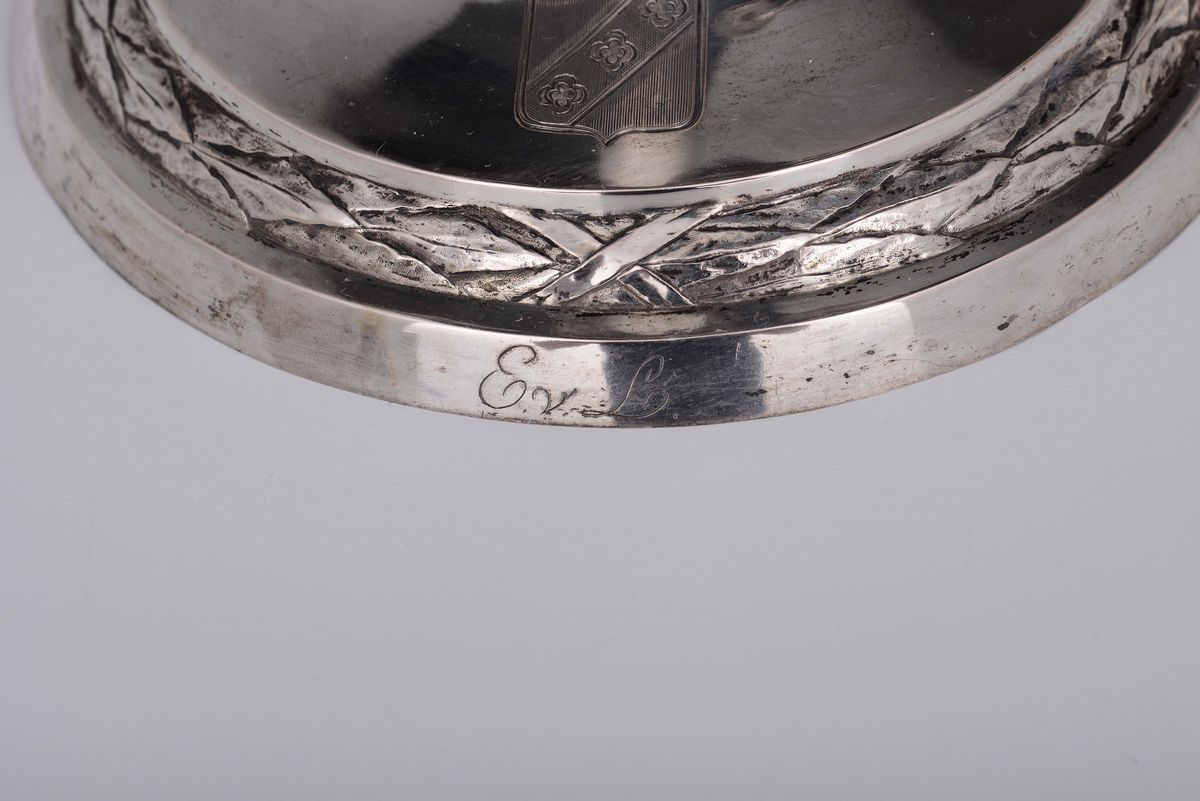 Coppia di Candelabri in Argento Sbalzato e Cesellato, Svezia (?), Prima Metà XIX Secolo, Argentie...