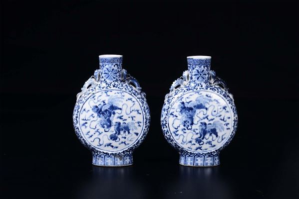 A pair of blue and white flasks with Pho dogs, China, 20th century