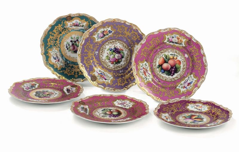 Sei piatti in porcellana a smalti policromi con decoro di frutta  - Asta Maioliche e porcellane dal XVI al XIX secolo - Cambi Casa d'Aste