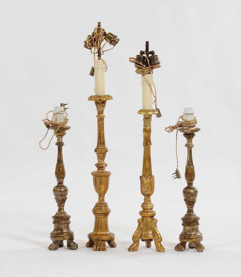 Lotto di quattro reggicero in legno intagliato e dorato, XVIII-XIX secolo  - Auction Asta a Tempo Antiquariato - II - Cambi Casa d'Aste