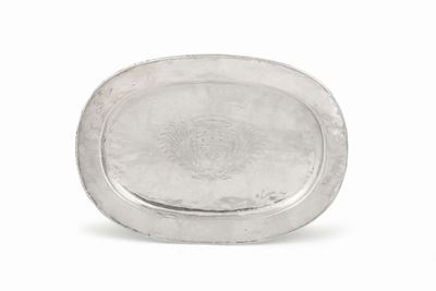 Vassoio in Argento Sbalzato e Inciso, Marchio Dell’argentiere Consunto, Roma Metà XVIII Secolo