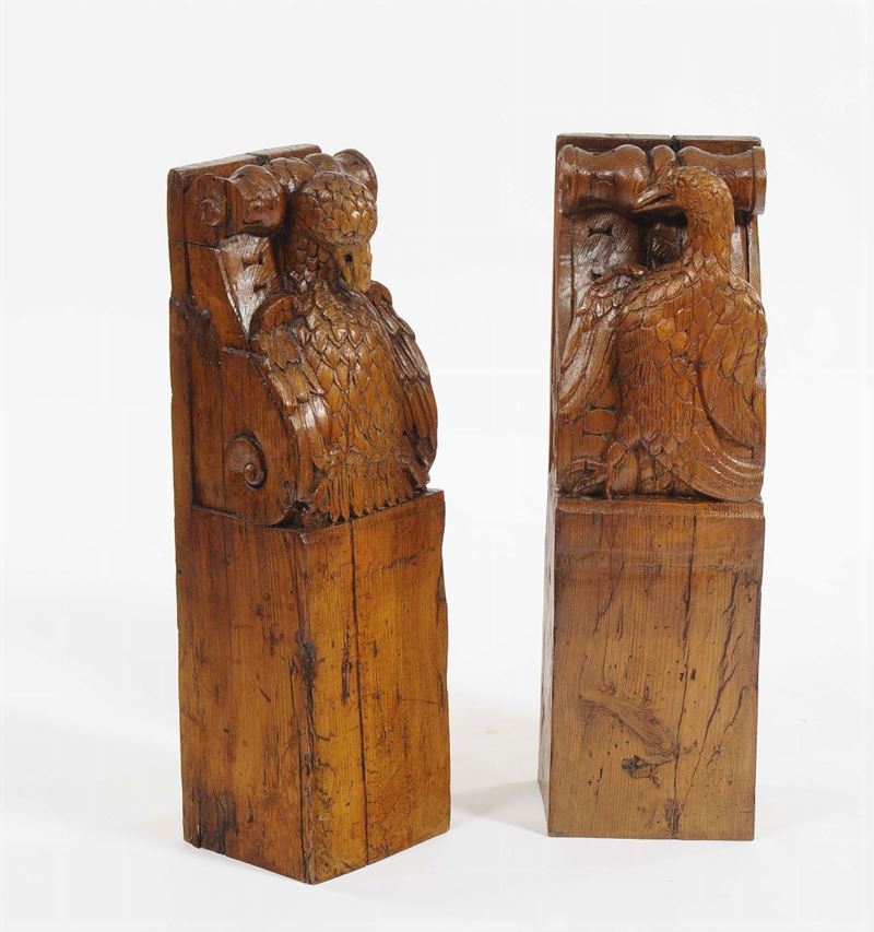 Due basi di tavolo intagliate con volatili, XVIII secolo  - Auction Antique Online Auction - Cambi Casa d'Aste