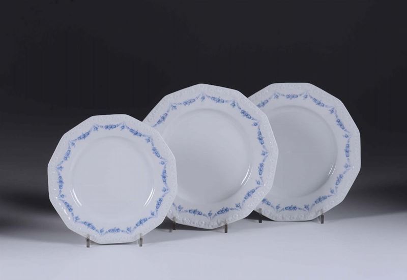 Servizio di piatti Rosenthal completo  - Auction Asta a Tempo Antiquariato - II - Cambi Casa d'Aste