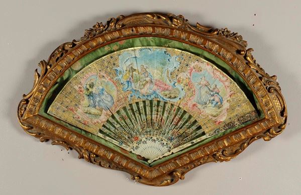 Ventaglio dipinto con stecche in avorio entro cornice dorata, XIX secolo