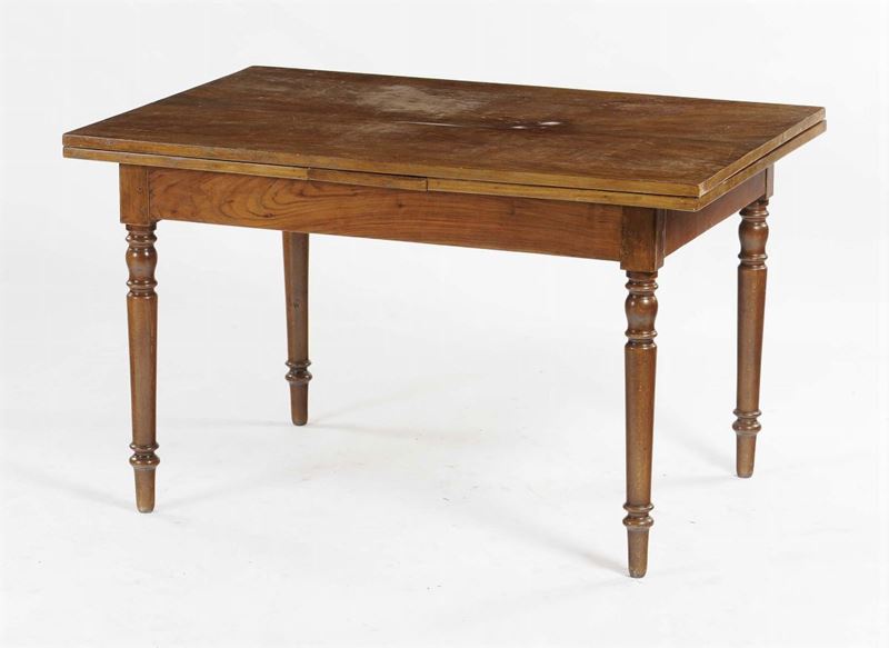 Tavolo da pranzo in legno di noce, XIX secolo  - Asta Asta a Tempo Antiquariato - Cambi Casa d'Aste