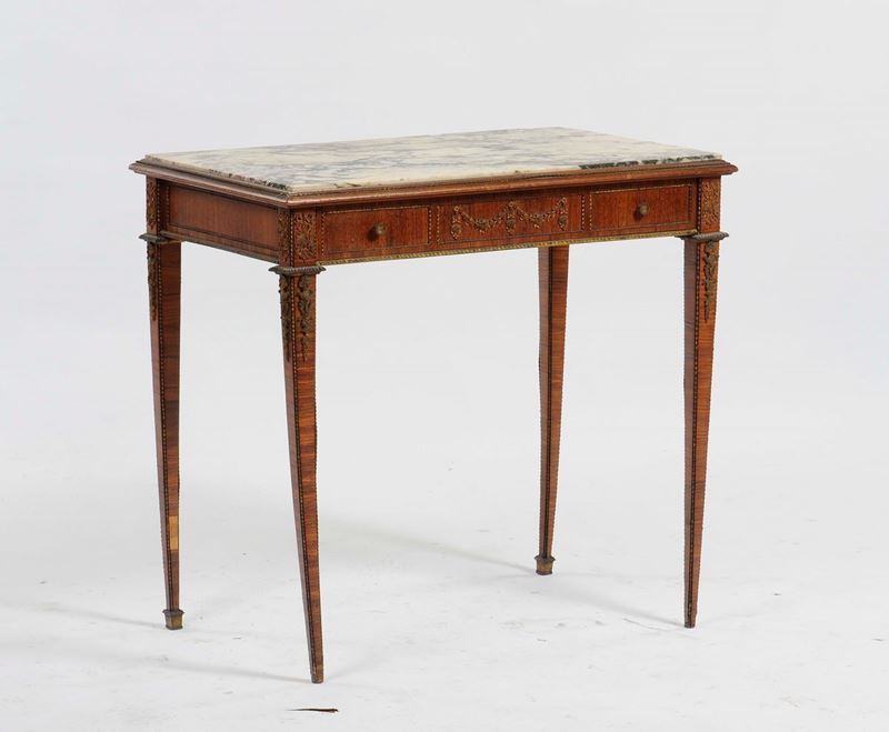 Tavolino con piano in marmo, XX secolo  - Auction Asta a Tempo Antiquariato - II - Cambi Casa d'Aste