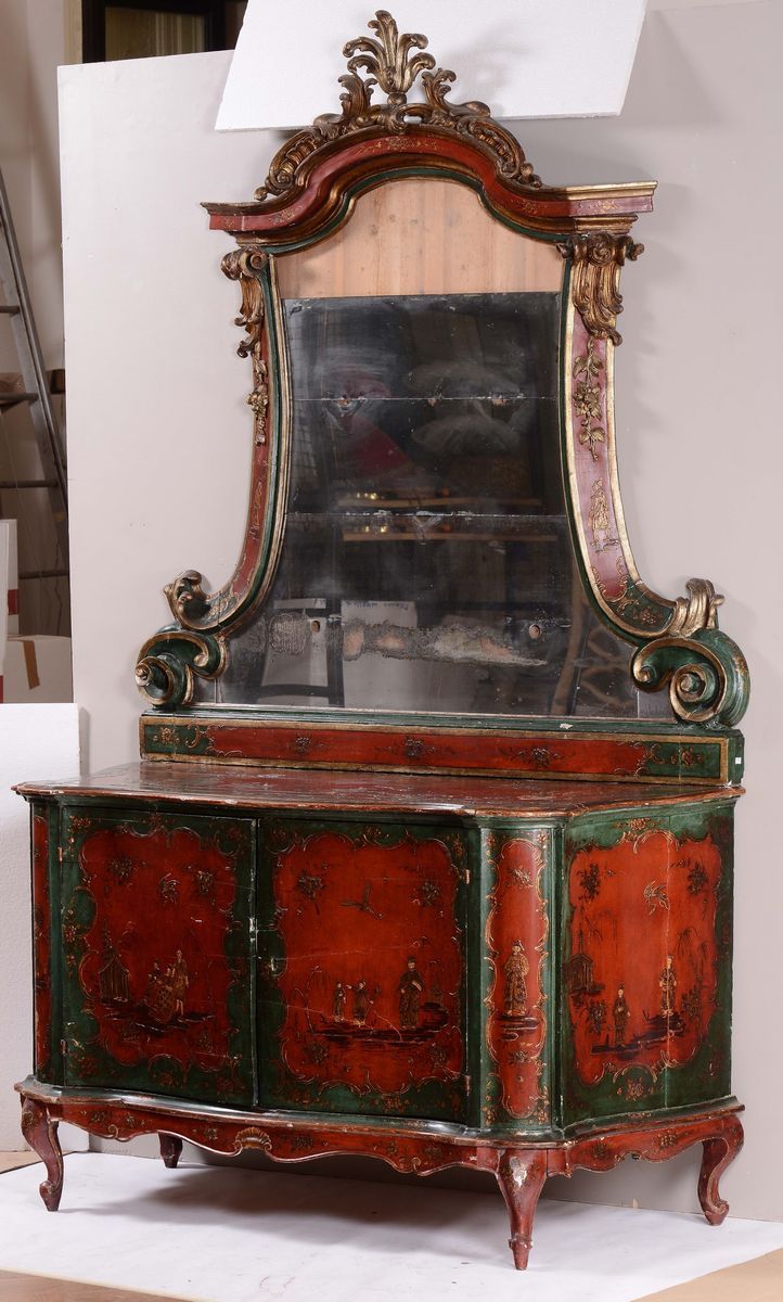 Credenza con Specchiera Laccata a Fondo Rosso e Verde a Chinoiserie, XVIII Secolo