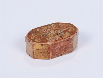 Scatola Ottagonale in Legno e Pastiglia, XIX Secolo