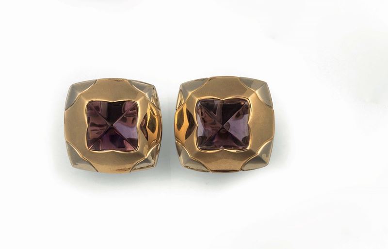 Pyramid earrings with amethysts mounted in yellow gold, Bulgari   - Auction Fine Jewels - Cambi Casa d'Aste