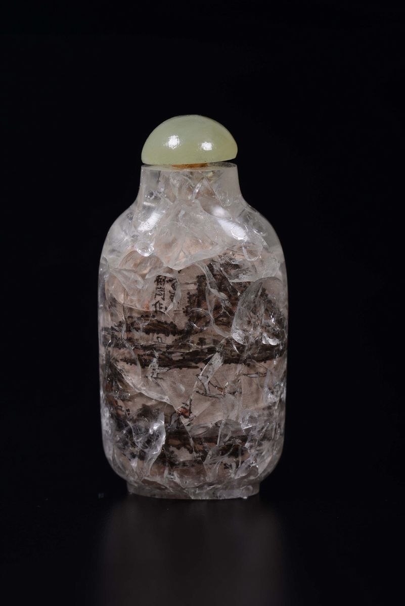 Snuff Bottle in Cristallo di Rocca con Paesaggio Dipinto, Cina, XX Secolo