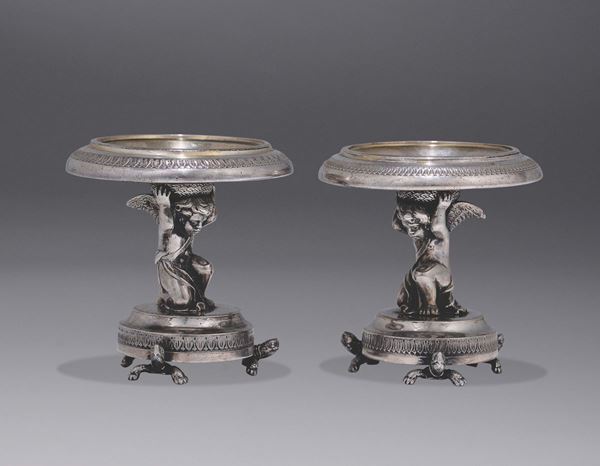 Coppia di saliere in argento fuso e cesellato, argentiere Piattello, Milano XIX secolo