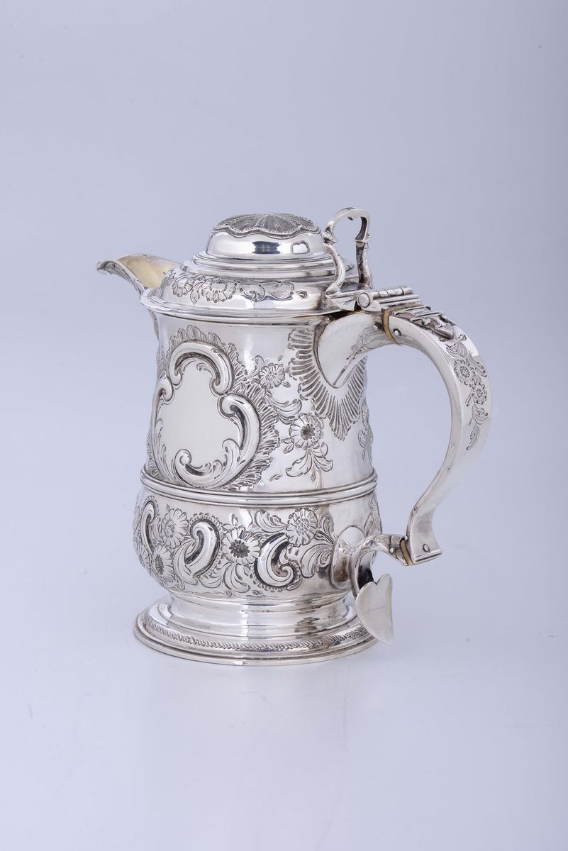 Tankard in Argento Fuso, Sbalzato, Cesellato e Dorato. Londra XVIII Secolo