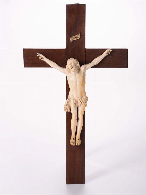 Cristo in avorio scoplito, XIX secolo