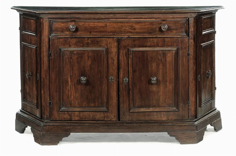 Credenza scantonata a quattro ante pannellate, XIX secolo  - Auction Antique Online Auction - Cambi Casa d'Aste