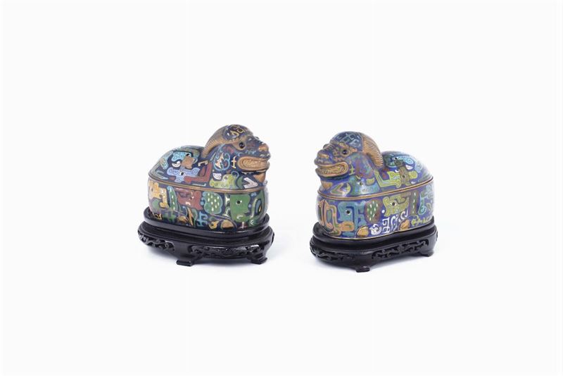 A pair of cloisonné enamel rams, China, 19th century  - Auction Chinese Works of Art - Cambi Casa d'Aste
