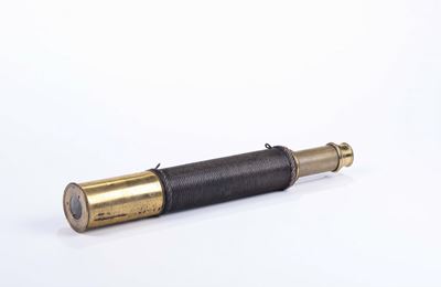 Cannocchiale Ad un Allungo in Pelle e Ottone, XIX Secolo