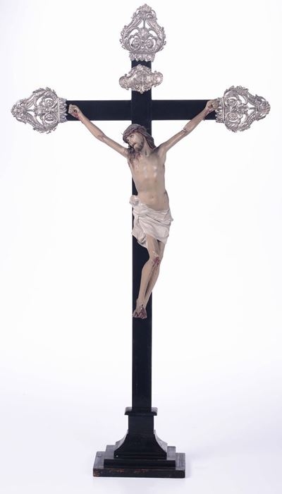 Cristo in Papier Machè su Croce in Legno e Canti in Argento, XIX Secolo