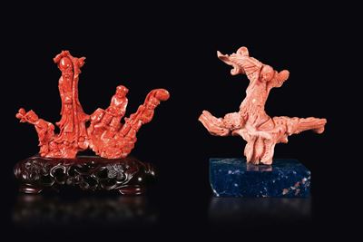 Gruppo Scolpito in Corallo Raffigurante Saggio con Fanciulli, Cina, Inizio XX Secolo