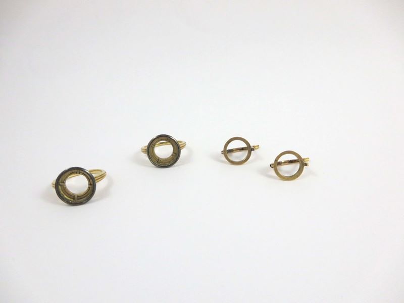 Lotto composto da due montature da anello ed un paio di montature da orecchino  - Asta Gioielli - Asta Online - Cambi Casa d'Aste