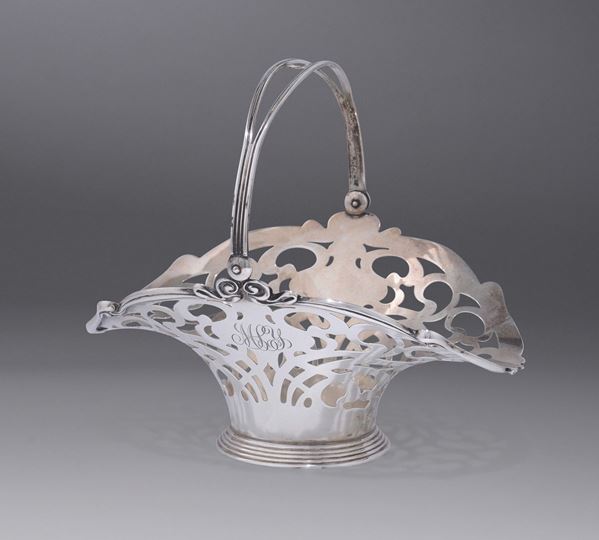 A sterling silver basket, Tiffany USA, probably 19th century.