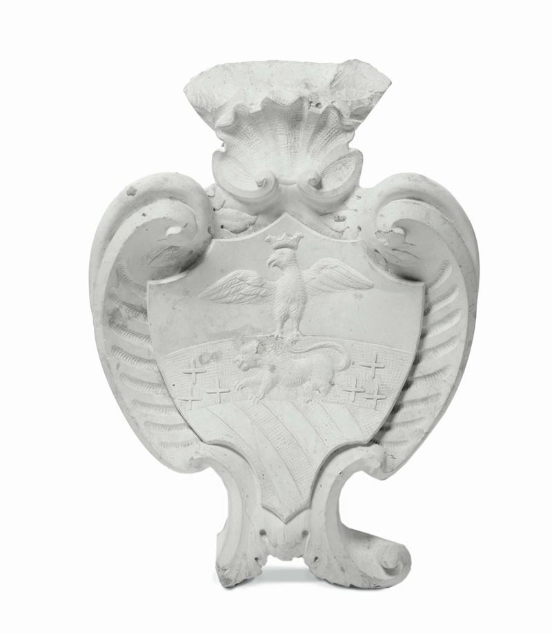 Stemma nobiliare in pietra scolpita, XIX-XX secolo  - Auction Fine Art - Cambi Casa d'Aste