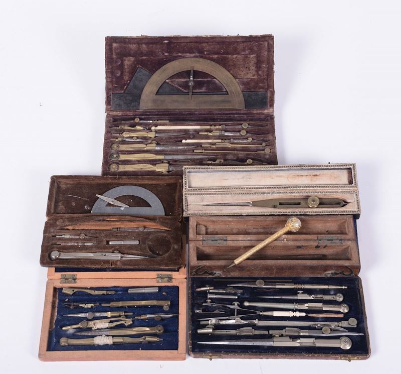 Serie di compassi in scatole varie di produzione italiana, inglese e francese  - Auction Maritime Art and Scientific Instruments - Cambi Casa d'Aste