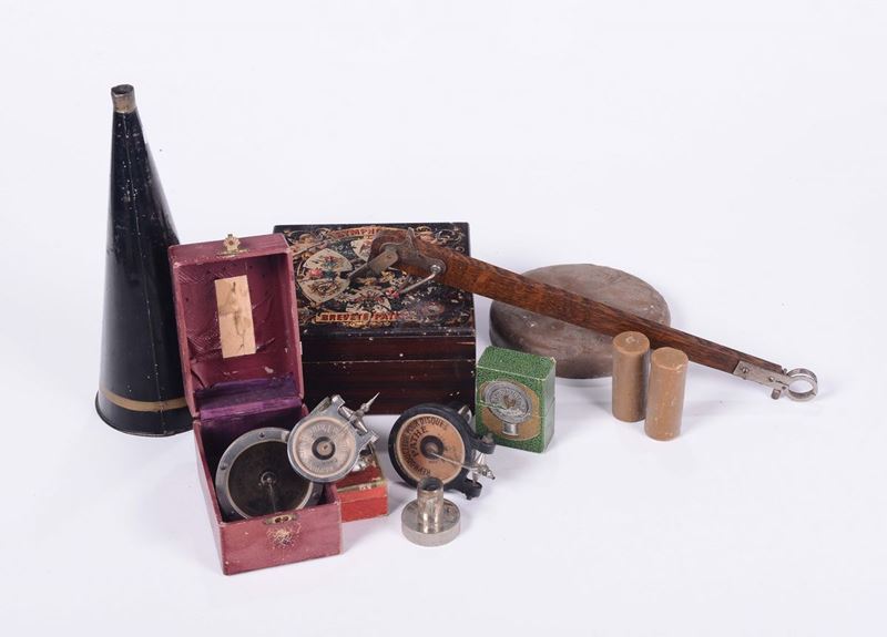 Gruppo di testine da grammofono e fonografo e altri accessori  - Auction Maritime Art and Scientific Instruments - Cambi Casa d'Aste